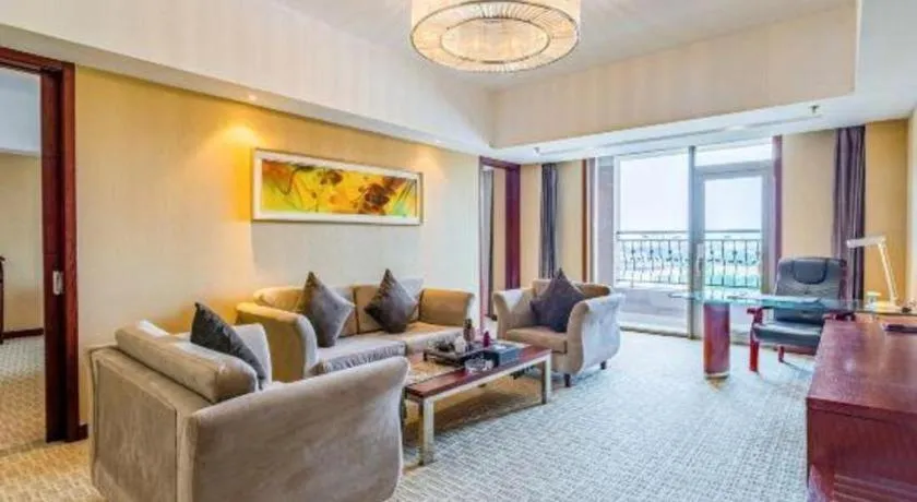 Blue Horizon International Hotel Gaomi