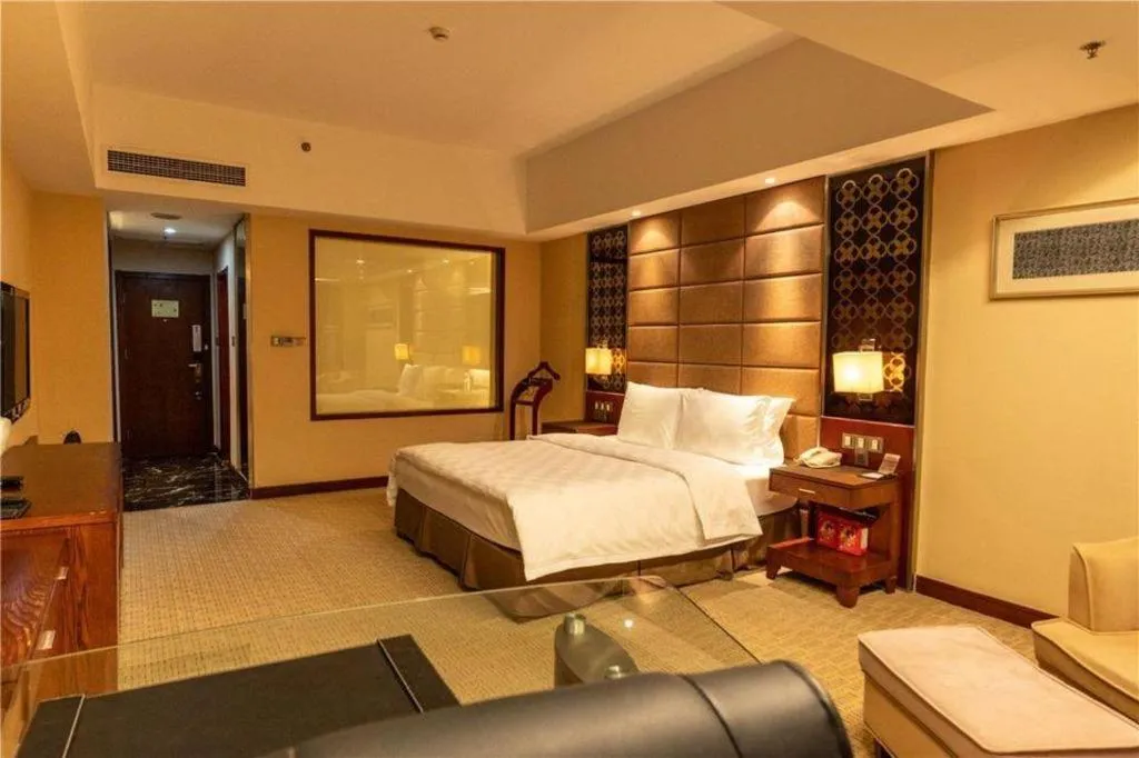 Bed in Blue Horizon International Hotel Gaomi