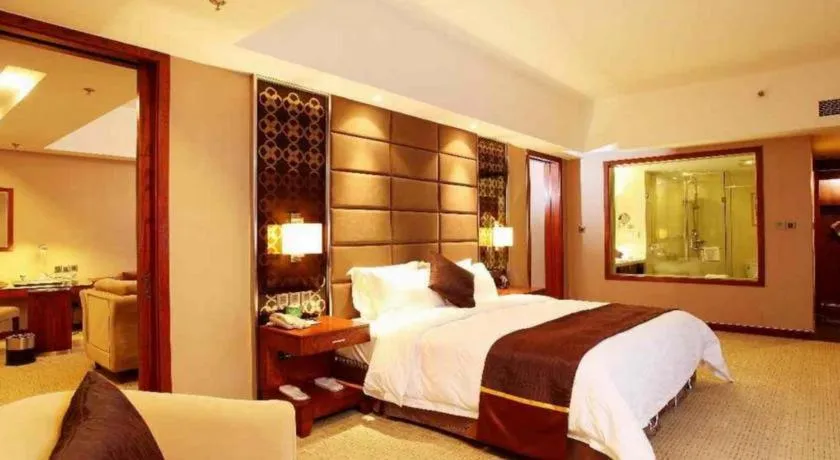 Bed in Blue Horizon International Hotel Gaomi