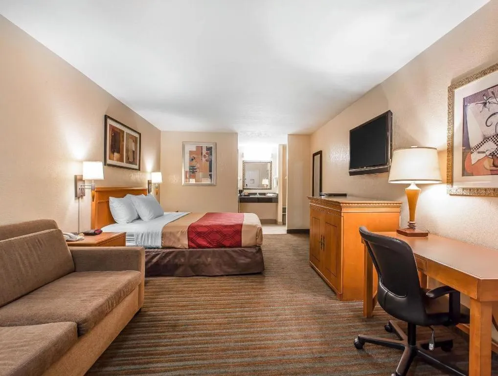 Bed in El Cajon San Diego East