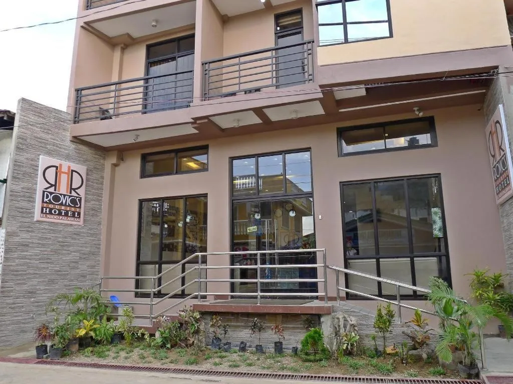 Rovic's Tourist Hotel