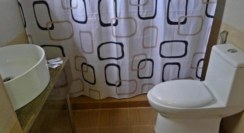 Rovic's Tourist Hotel