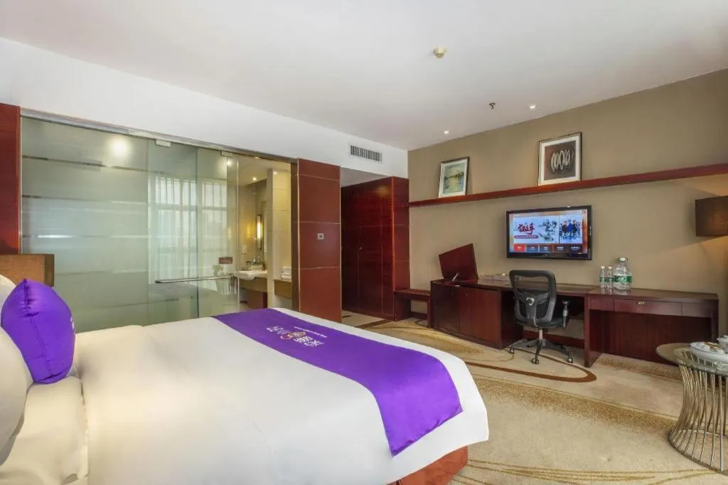 Bed in Quanzhou Jinjiang Hollyston Hotel