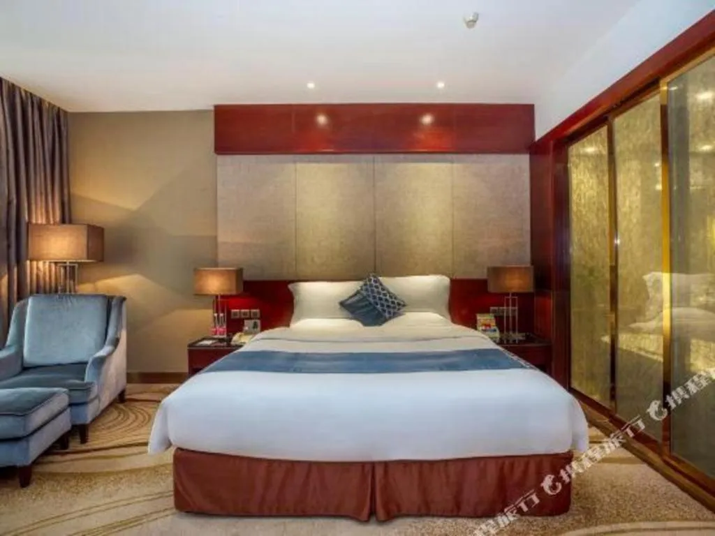 Bed in Quanzhou Jinjiang Hollyston Hotel