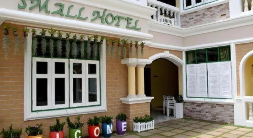 Small Hotel