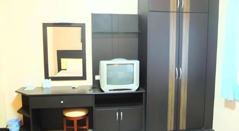 Picnic Sriracha Hotel