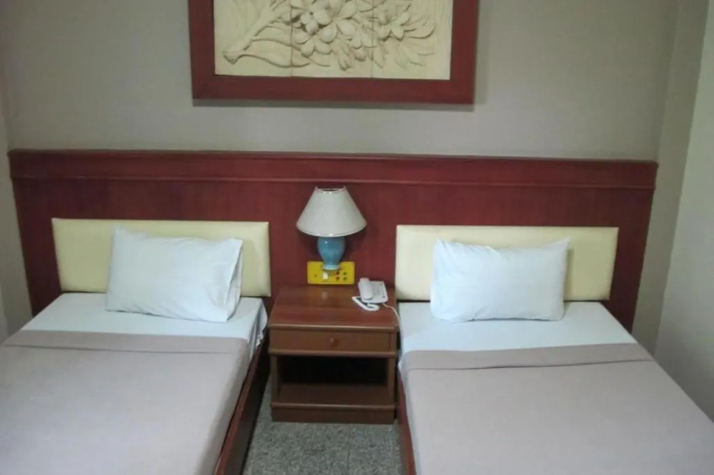 Bed in Picnic Sriracha Hotel