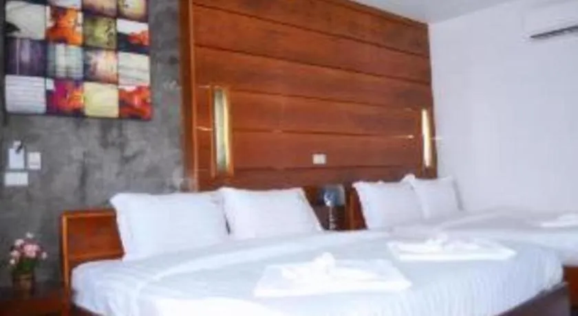 Bed in The Key Hotel