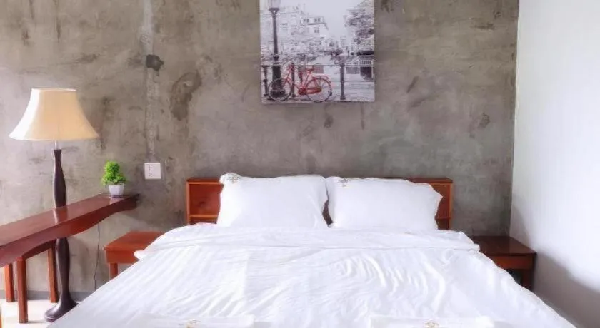 Bed in The Key Hotel