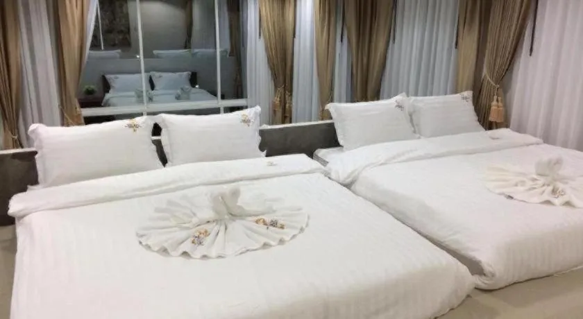 Bed in The Key Hotel