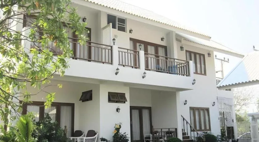 Baan Parinda (Pompom Home)