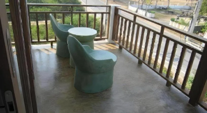 Baan Parinda (Pompom Home)