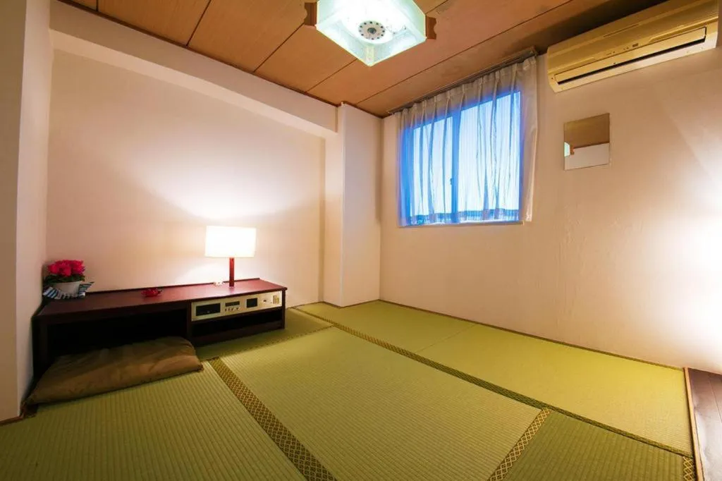 Bed in Hotel Town Honmachi