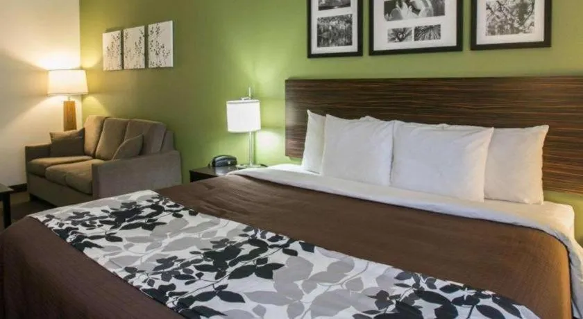 Bed in Sleep Inn & Suites Dripping Springs - Austin Area