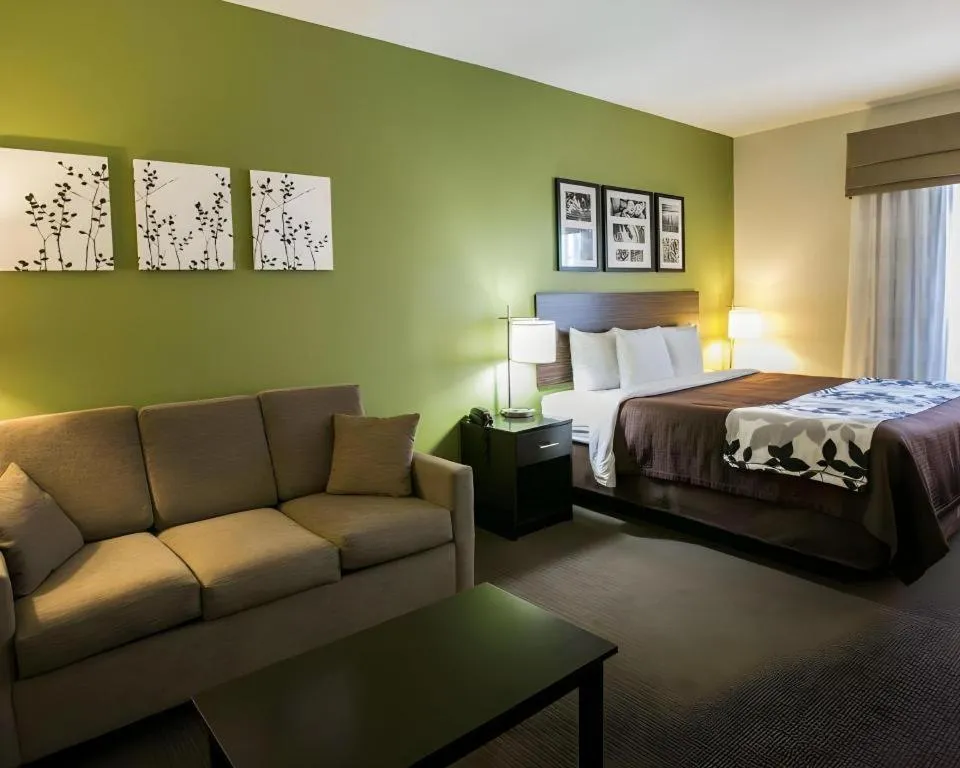 Bed in Sleep Inn & Suites Dripping Springs - Austin Area