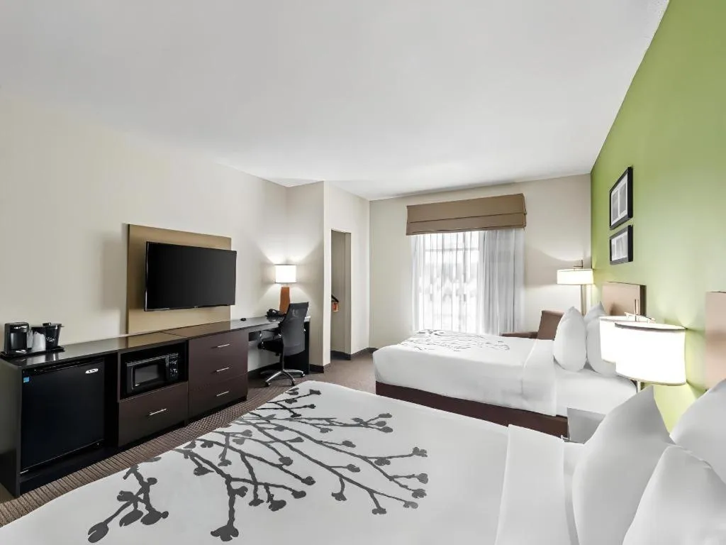 Bed in Sleep Inn & Suites Dripping Springs - Austin Area