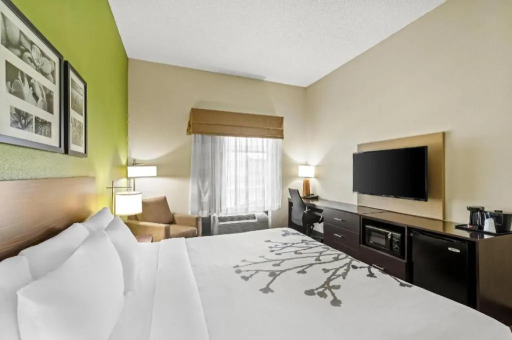 Bed in Sleep Inn & Suites Dripping Springs - Austin Area