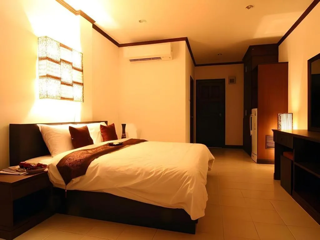 Bed in Sritrakul Place