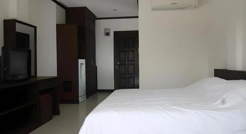 Bed in Sritrakul Place