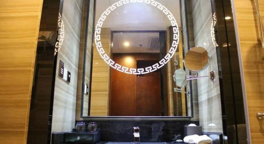 Golden Phoenix International Hotel