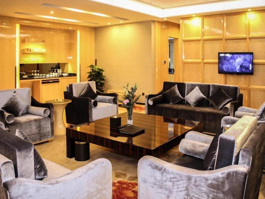 Golden Phoenix International Hotel