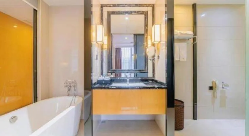 Golden Phoenix International Hotel