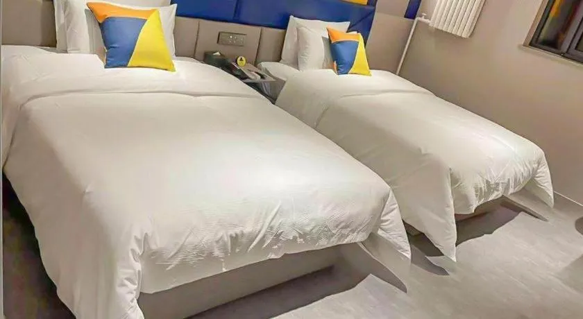 Bed in 7 Days Inn Beijing Tongzhou Universal Studio Linheli Metro Station