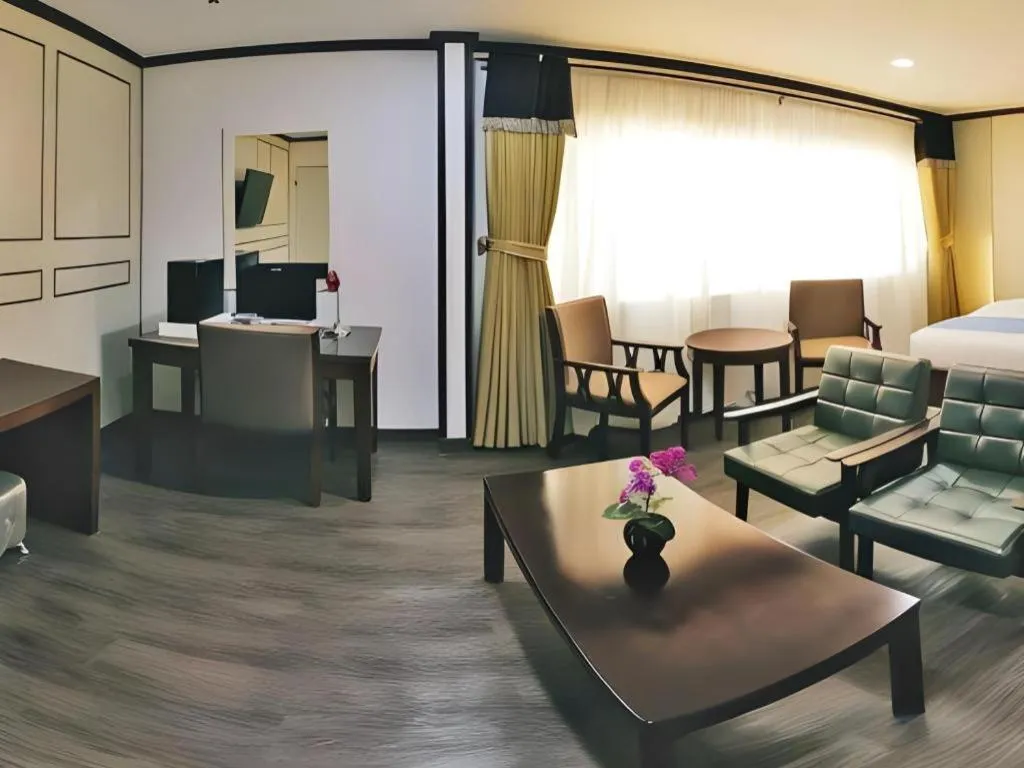 Bed in Horizon Hotel