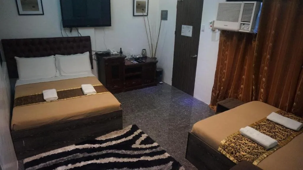 Bed in Zanrock Micro Hotel