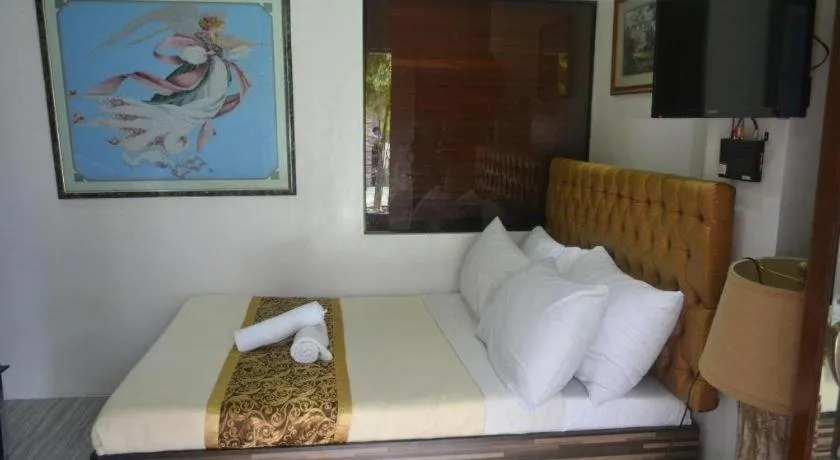 Bed in Zanrock Micro Hotel
