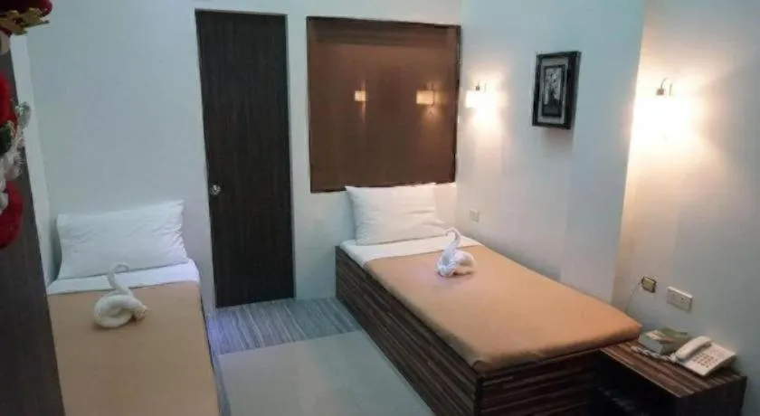 Bed in Zanrock Micro Hotel