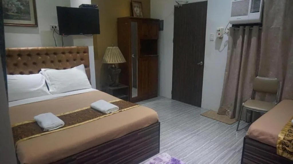 Bed in Zanrock Micro Hotel