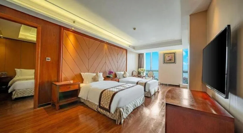 Bed in Auspicious Hotel