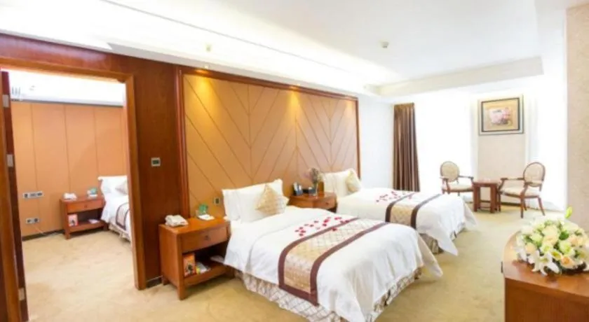 Bed in Auspicious Hotel