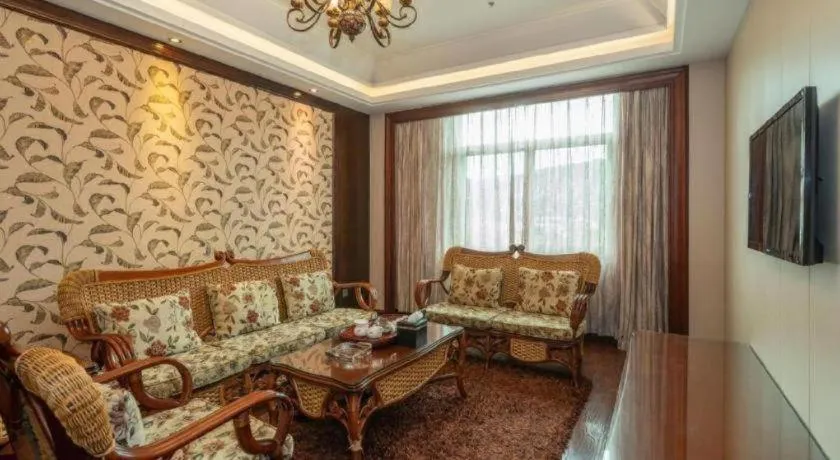 Fuzhou Chuanjie Hotspring and Golf Club Hotel