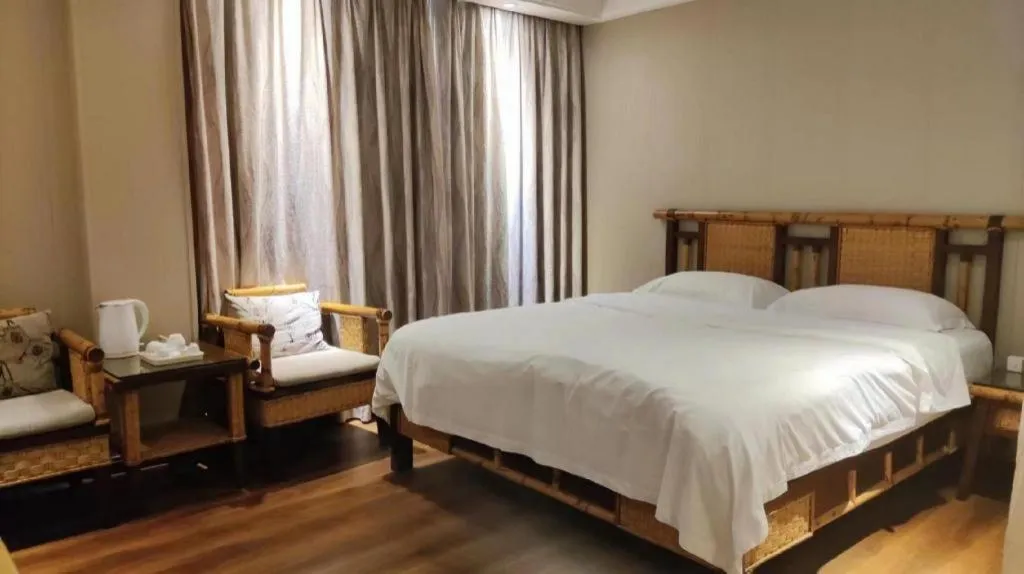 Bed in Fuzhou Chuanjie Hotspring and Golf Club Hotel
