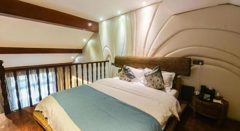 Bed in Fuzhou Chuanjie Hotspring and Golf Club Hotel