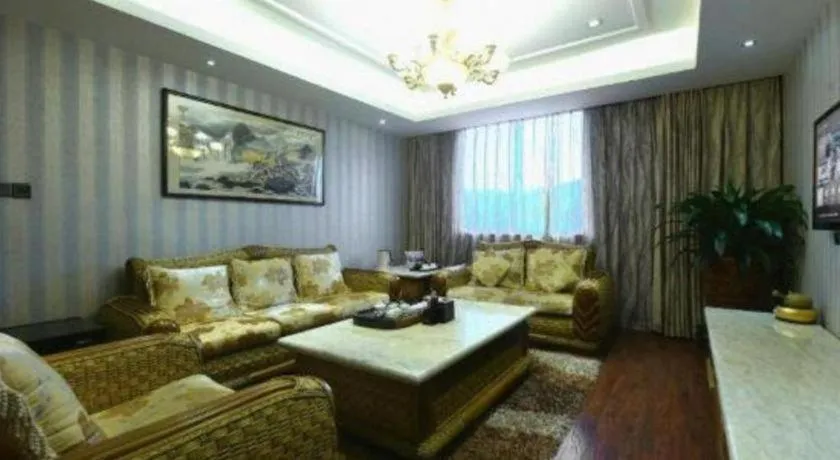 Fuzhou Chuanjie Hotspring and Golf Club Hotel