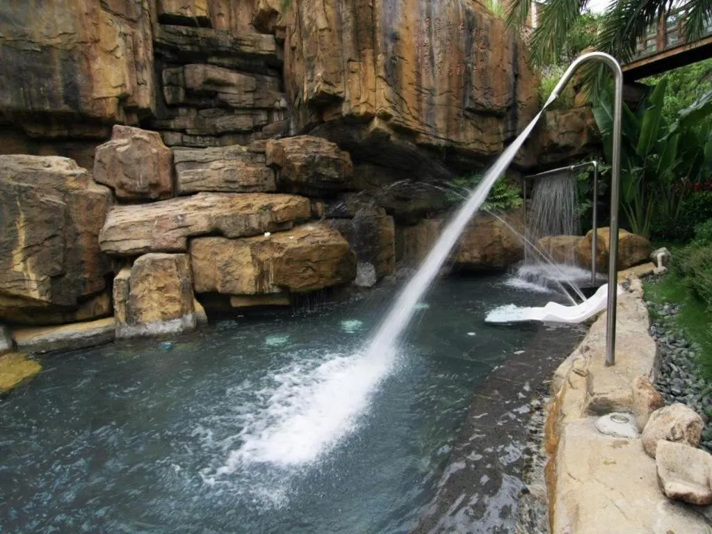 Fuzhou Chuanjie Hotspring and Golf Club Hotel