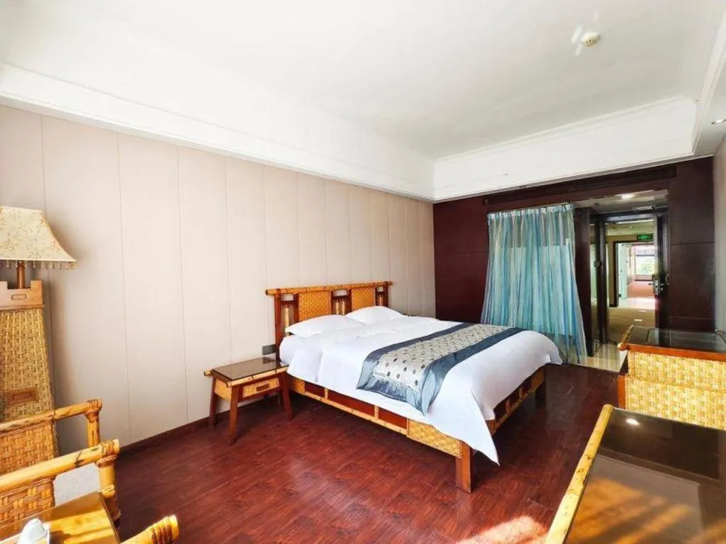 Bed in Fuzhou Chuanjie Hotspring and Golf Club Hotel