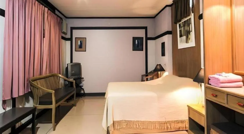 Bed in Numsin Hotel