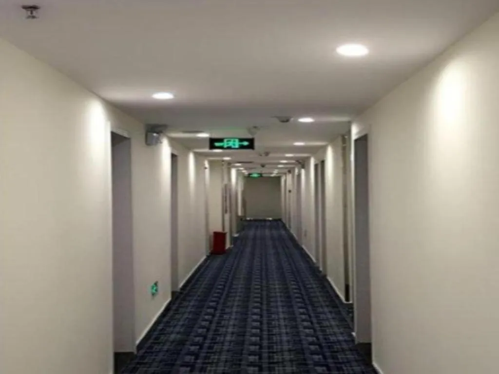 7 Days Inn Ya'an Langqiao Pedestrian Street Center