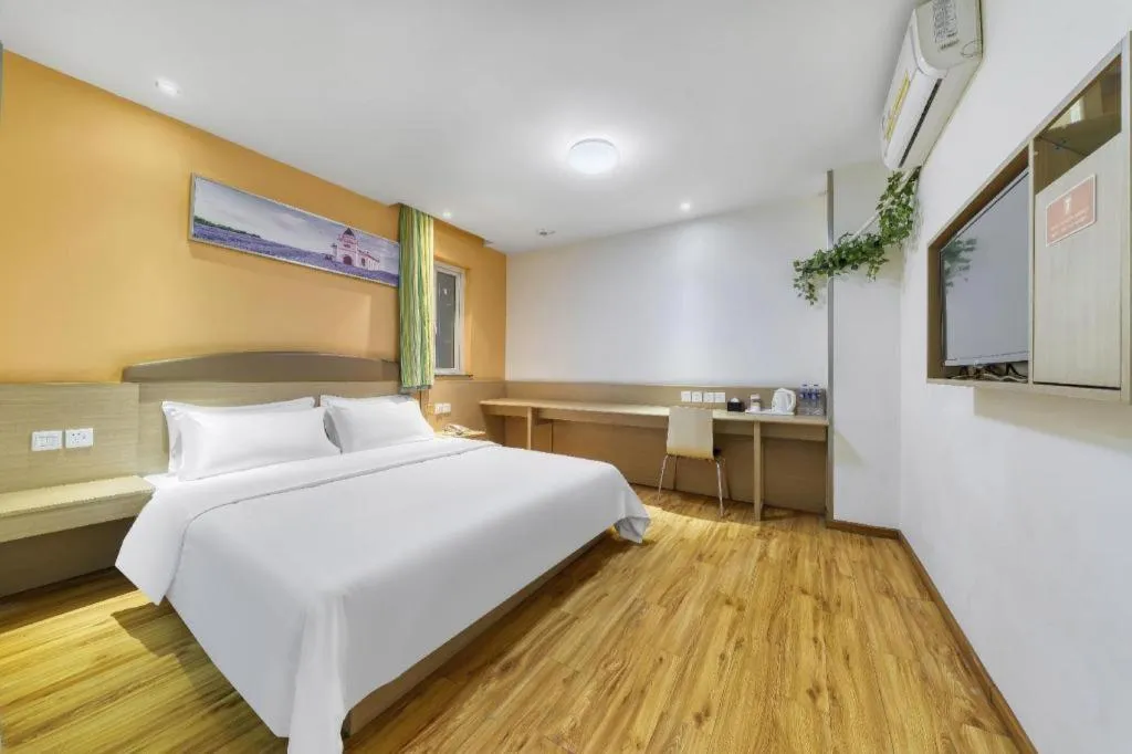 Bed in 7 Days Inn Ya'an Langqiao Pedestrian Street Center