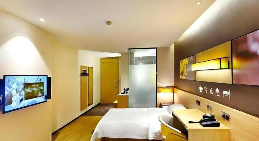 Bed in 7 Days Premium Jingjiang Fuhai New World Automobile Terminal Branch