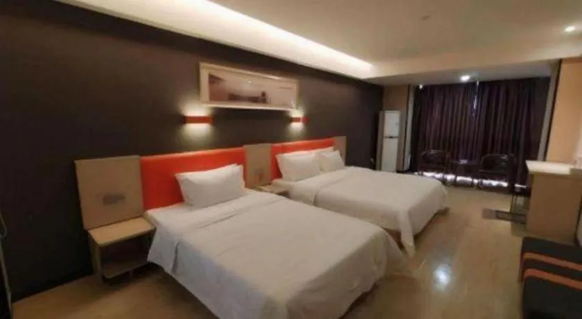 Bed in 7 Days Premium Jingjiang Fuhai New World Automobile Terminal Branch