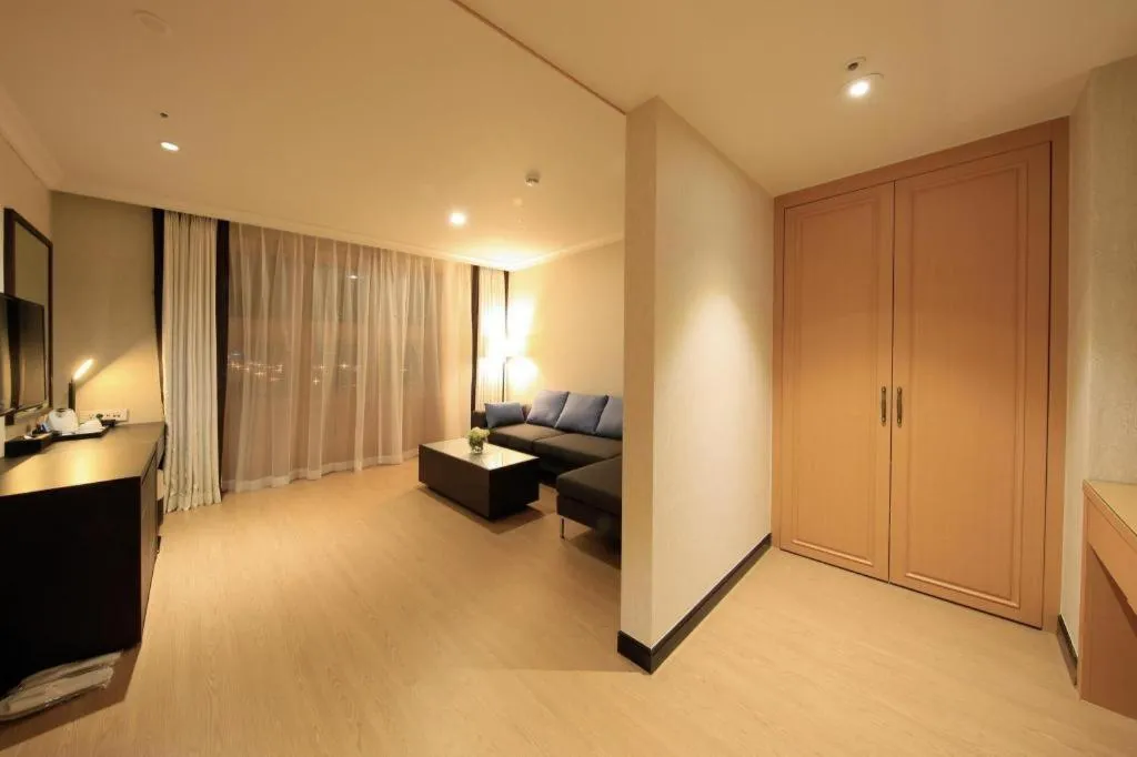 Bed in Jeju Booyoung Hotel