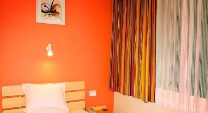 Bed in 7 Days Inn Jixian County Baowei Road