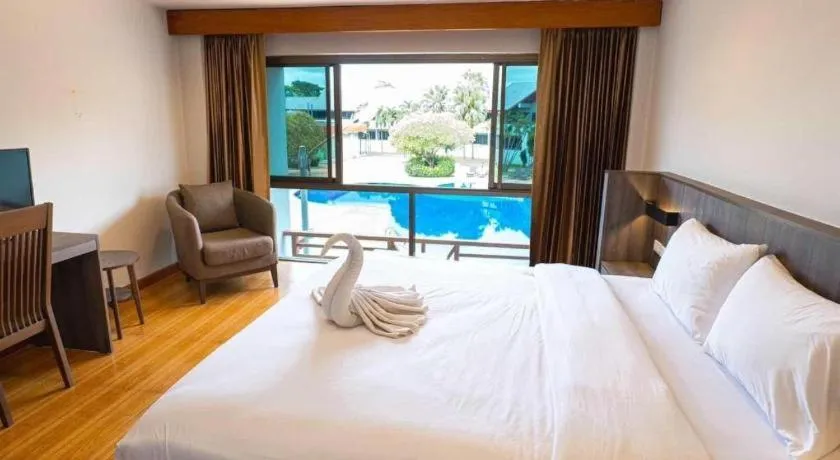 Bed in The Impress Nan Hotel