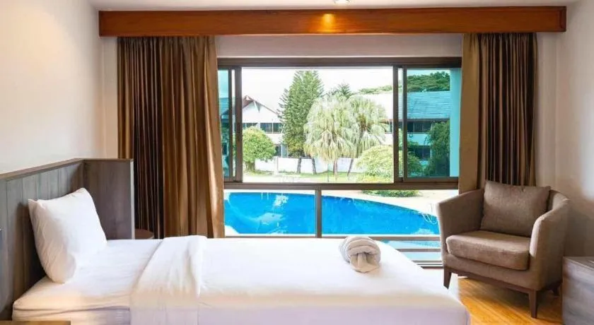 Bed in The Impress Nan Hotel