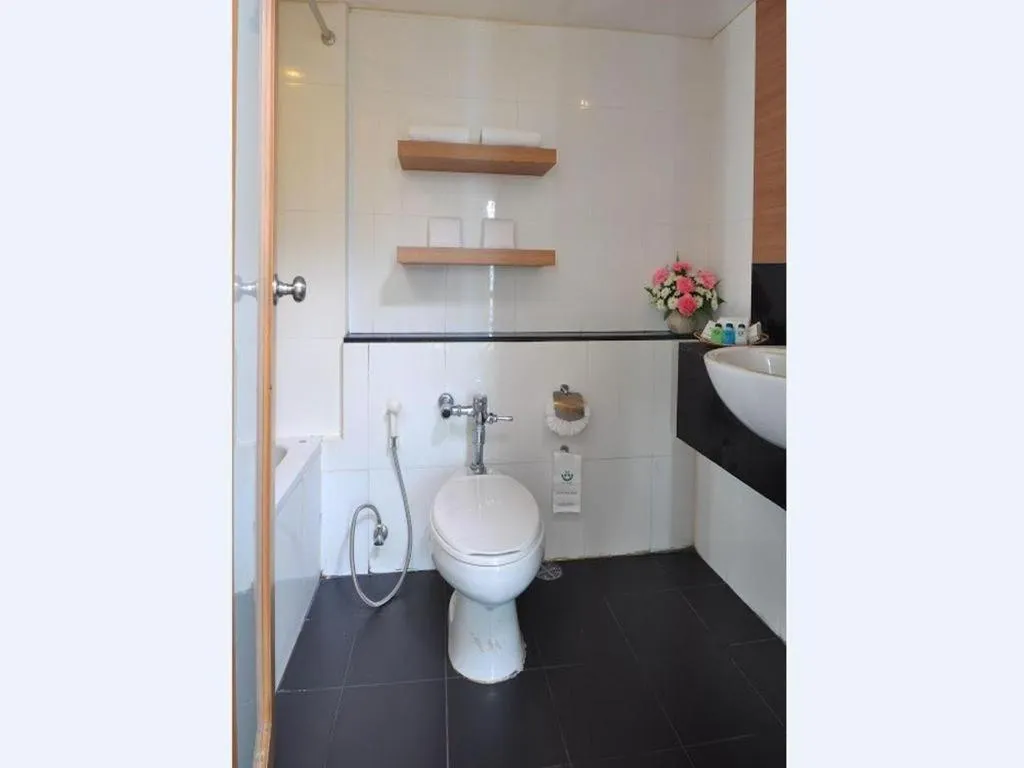 Mayflower Grande Hotel